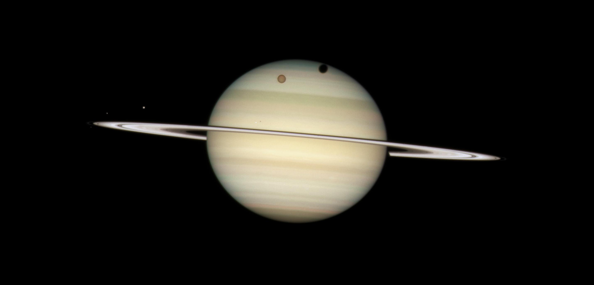 Quadruple Saturn Moon Transit